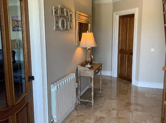 Wild Atlantic Breeze 게스트하우스